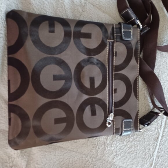 Three New G Bags - Picture 7 of 10